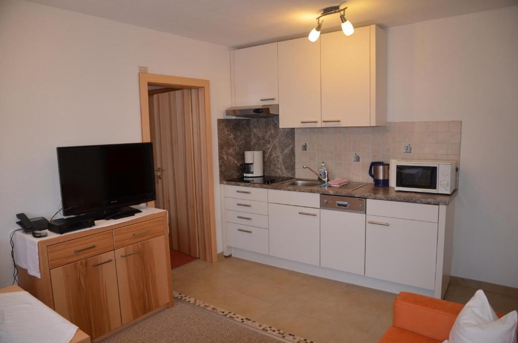 Apartmenthaus Bader Leutasch Rom bilde